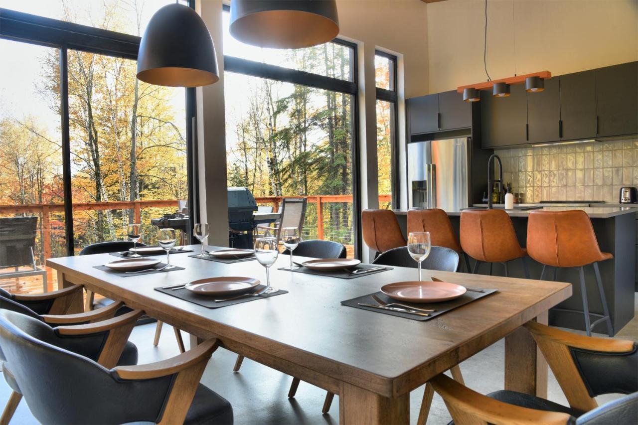 Kallm-Mont-Tremblant Chalet With Hot Tub, Pond & Beach On Private 7Acre Estate Lac-Superieur Exteriér fotografie