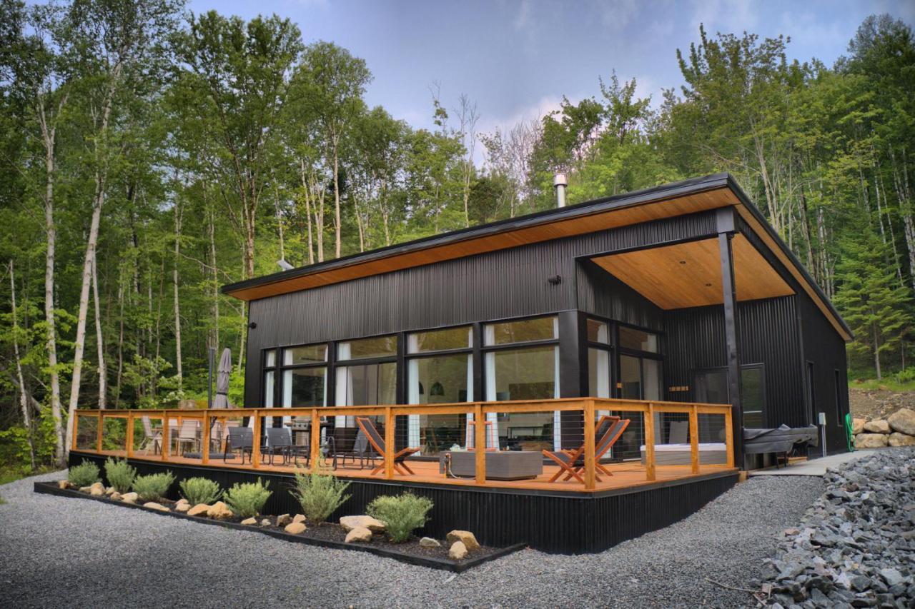 Kallm-Mont-Tremblant Chalet With Hot Tub, Pond & Beach On Private 7Acre Estate Lac-Superieur Exteriér fotografie