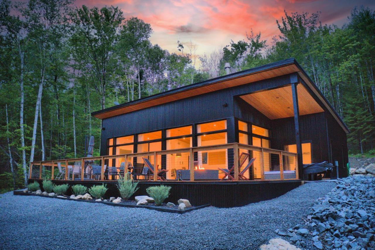 Kallm-Mont-Tremblant Chalet With Hot Tub, Pond & Beach On Private 7Acre Estate Lac-Superieur Exteriér fotografie